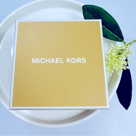 Michael Kors Gold Tone Logo Pendant With Rhinestone Accent Necklace NWT - Picture 9 of 10